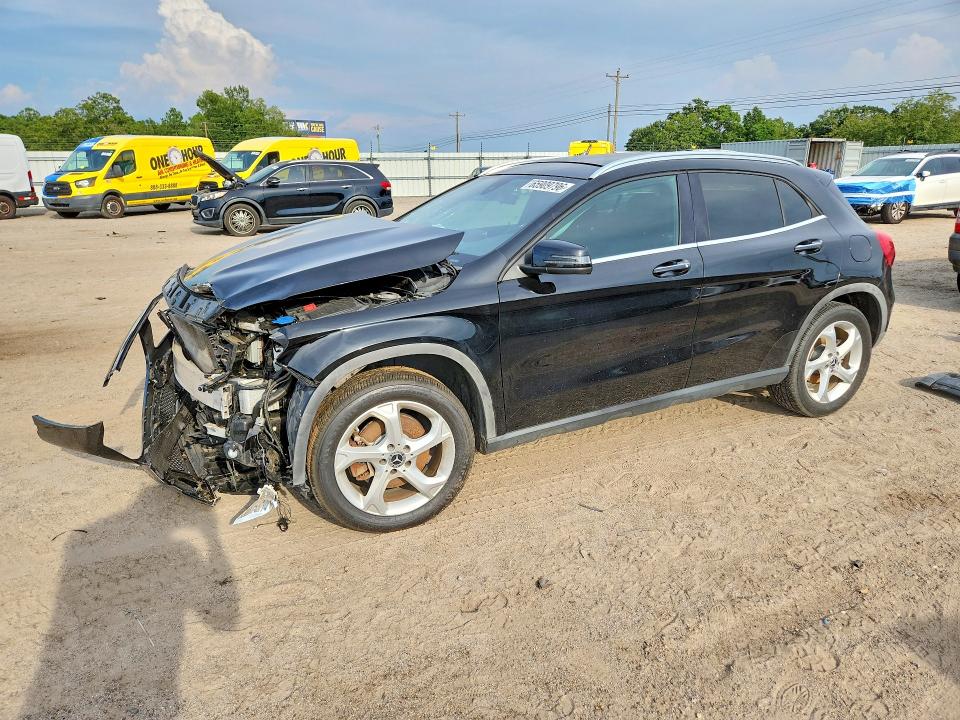 2018 Mercedes-benz Gla მანქანა იყიდება აუქციონზე, vin: WDCTG4GB5JJ388839, აუქციონის ნომერი: 65909796
