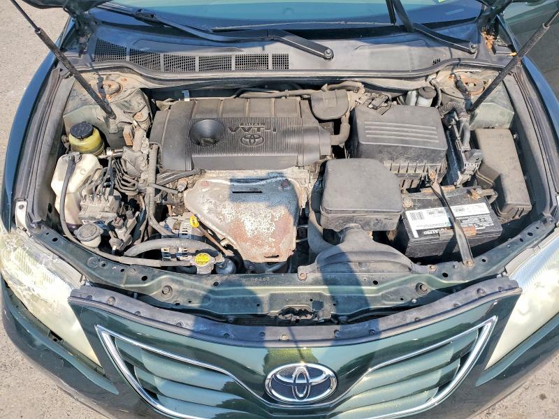 64680746 :رقم المزاد ، 4T1BF3EKXBU625659 vin ، 2011 Toyota Camry مزاد بيع