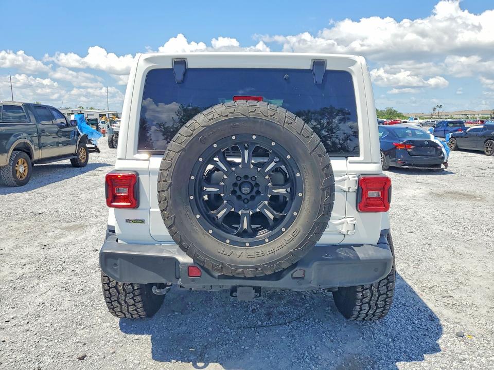 2021 Jeep Wrangler Unlimited მანქანა იყიდება აუქციონზე, vin: 1C4HJXEM0MW570748, აუქციონის ნომერი: 62847726