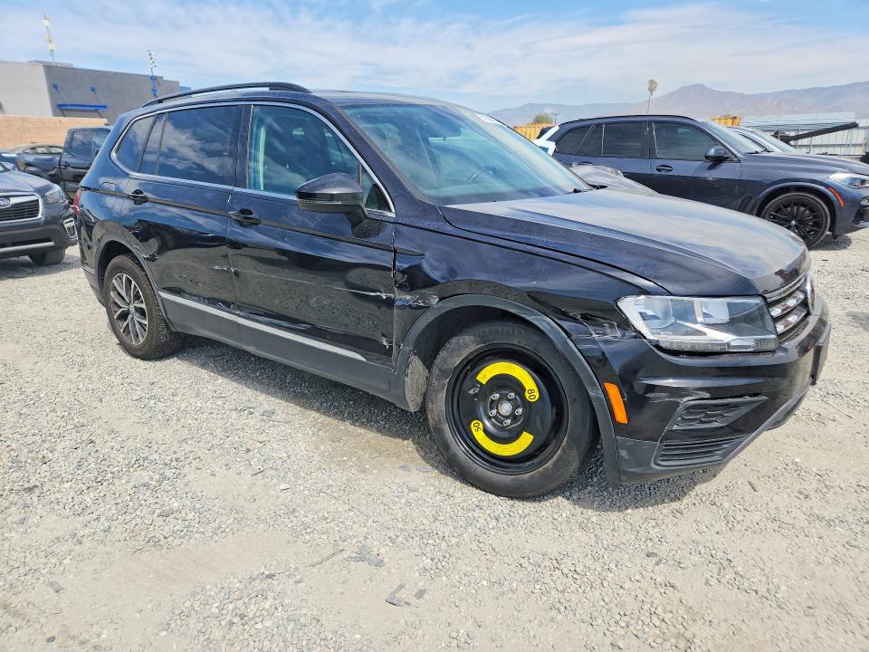 Продаж на аукціоні авто 2018 Volkswagen Tiguan, vin: 3VV3B7AX4JM207244, номер лоту: 67028896