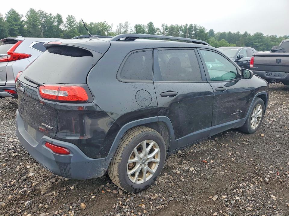 63887786 :رقم المزاد ، 1C4PJLAB2GW264857 vin ، 2016 Jeep Cherokee مزاد بيع