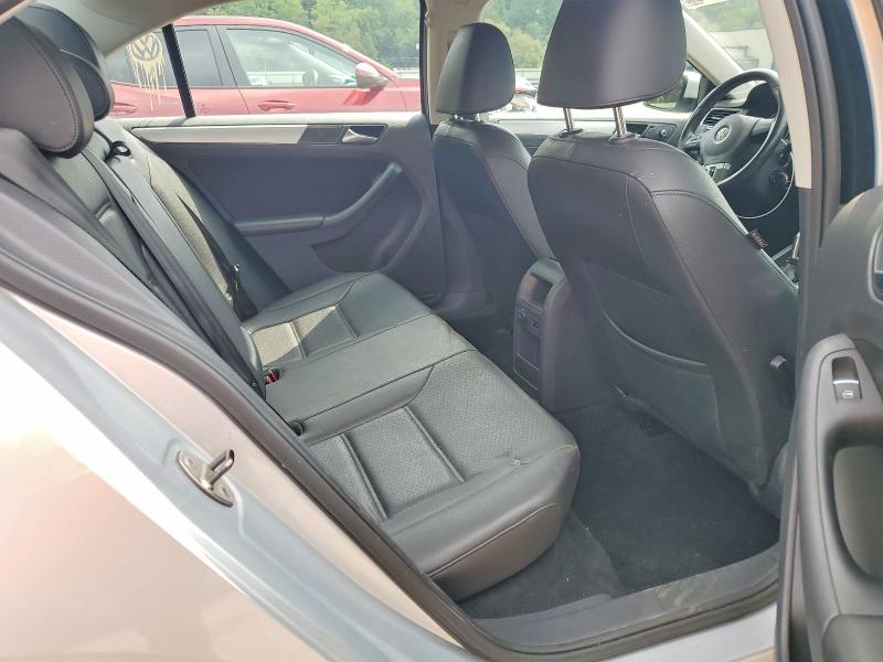 66811396 :رقم المزاد ، 3VWDP7AJ5DM447890 vin ، 2013 Volkswagen Jetta مزاد بيع