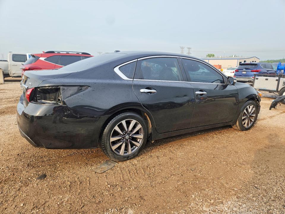 Aukcja sprzedaży 2017 Nissan Altima, vin: 1N4AL3AP0HC235457, numer aukcji: 64591716
