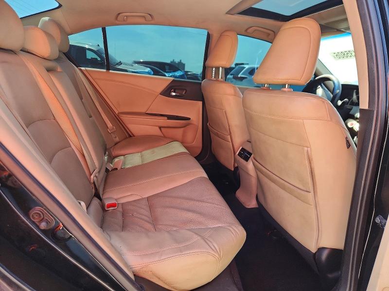 2015 Honda Accord მანქანა იყიდება აუქციონზე, vin: 1HGCR3F85FA025868, აუქციონის ნომერი: 66135806