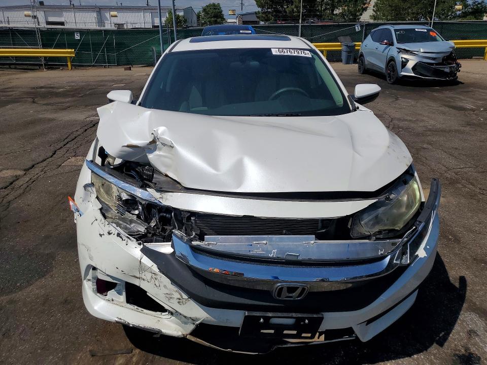 2017 Honda Civic მანქანა იყიდება აუქციონზე, vin: 19XFC2F71HE205850, აუქციონის ნომერი: 66767976
