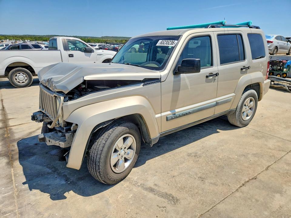 2010 Jeep Liberty მანქანა იყიდება აუქციონზე, vin: 1J4PP2GK5AW112301, აუქციონის ნომერი: 65235236