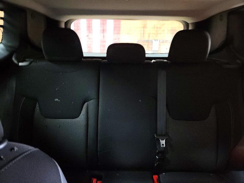 65879986 :رقم المزاد ، ZACCJBBW8GPD09971 vin ، 2016 Jeep Renegade مزاد بيع