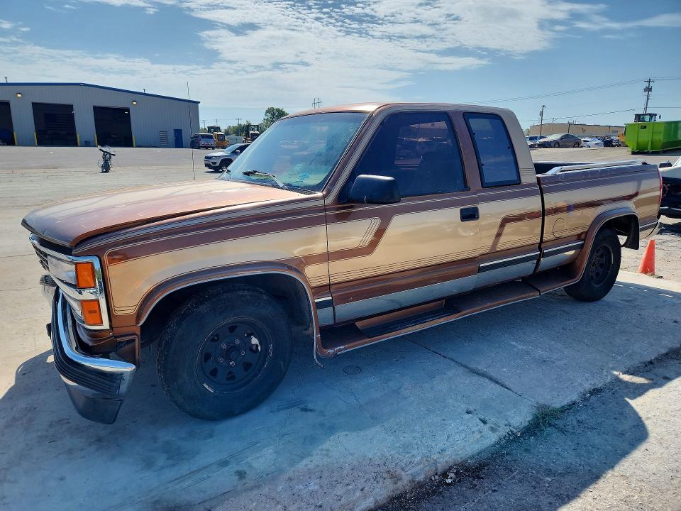 66045996 :رقم المزاد ، 2GCEC19K0L1247860 vin ، 1990 Chevrolet Gmt-400 مزاد بيع