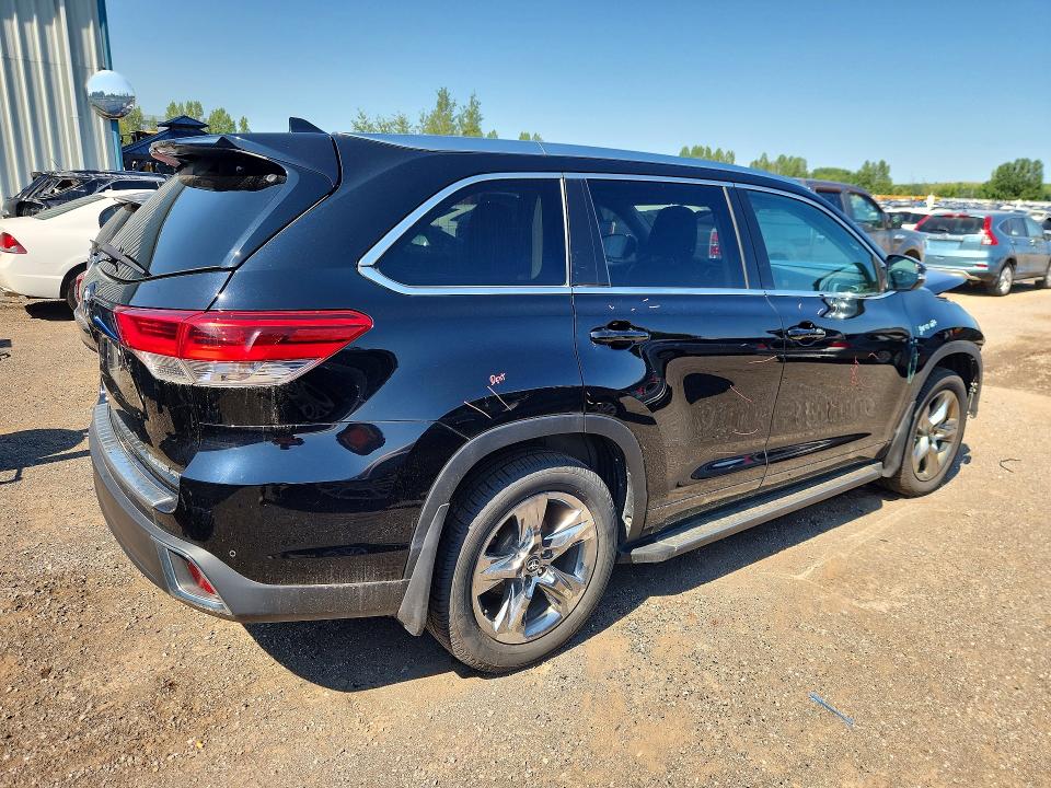 Продажа на аукционе авто 2019 Toyota Highlander, vin: 5TDDZRFH9KS990039, номер лота: 62846406