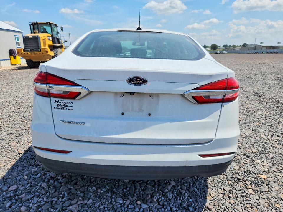 66422056 :رقم المزاد ، 3FA6P0G77KR283871 vin ، 2019 Ford Fusion مزاد بيع
