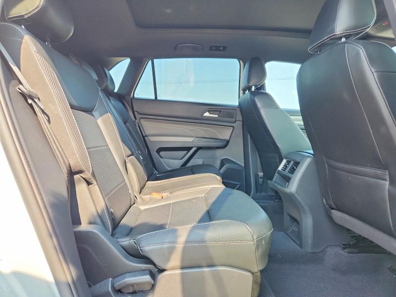 Продажа на аукционе авто 2021 Volkswagen Atlas Cross Sport, vin: 1V2CE2CA2MC217695, номер лота: 64447366