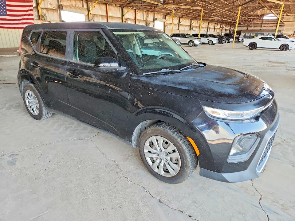 64693996 :رقم المزاد ، KNDJ23AU6L7710114 vin ، 2020 Kia Soul مزاد بيع