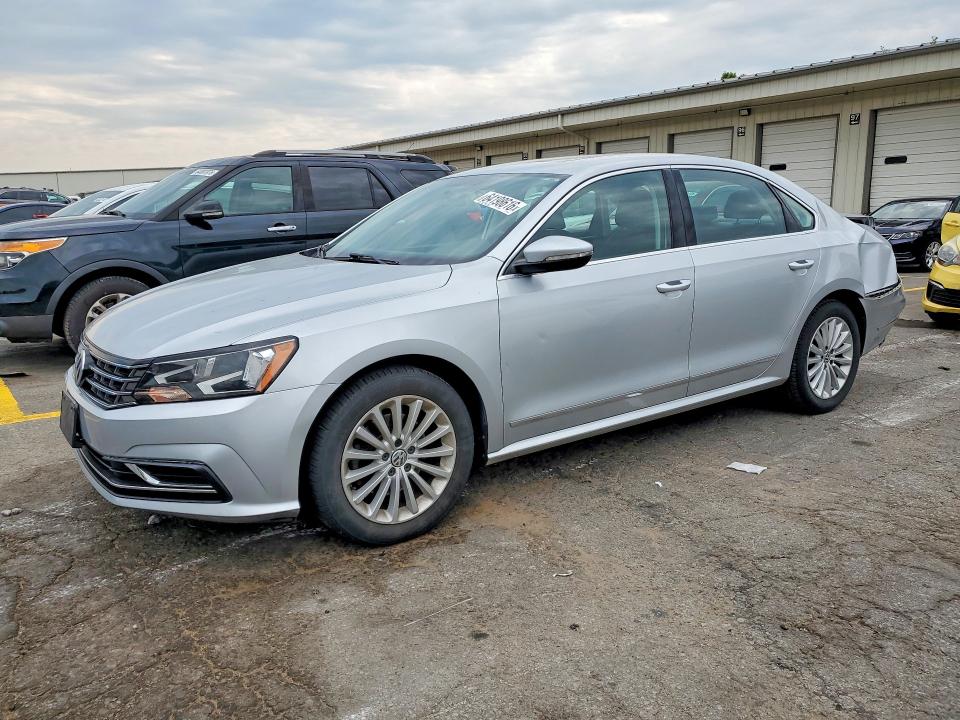 Auction sale of the 2016 Volkswagen Passat, vin: 1VWBT7A3XGC066028, lot number: 64198616