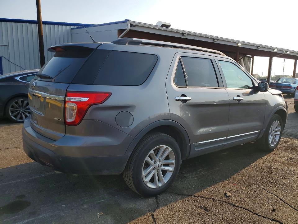 64131606 :رقم المزاد ، 1FMHK8D80CGB01848 vin ، 2012 Ford Explorer مزاد بيع