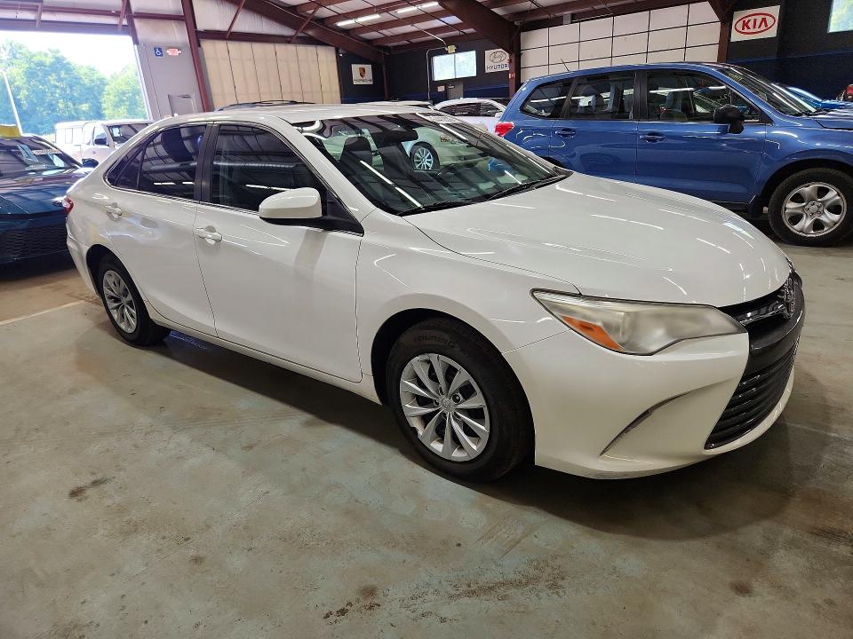 Aukcja sprzedaży 2017 Toyota Camry, vin: 4T1BF1FK2HU802765, numer aukcji: 64412556