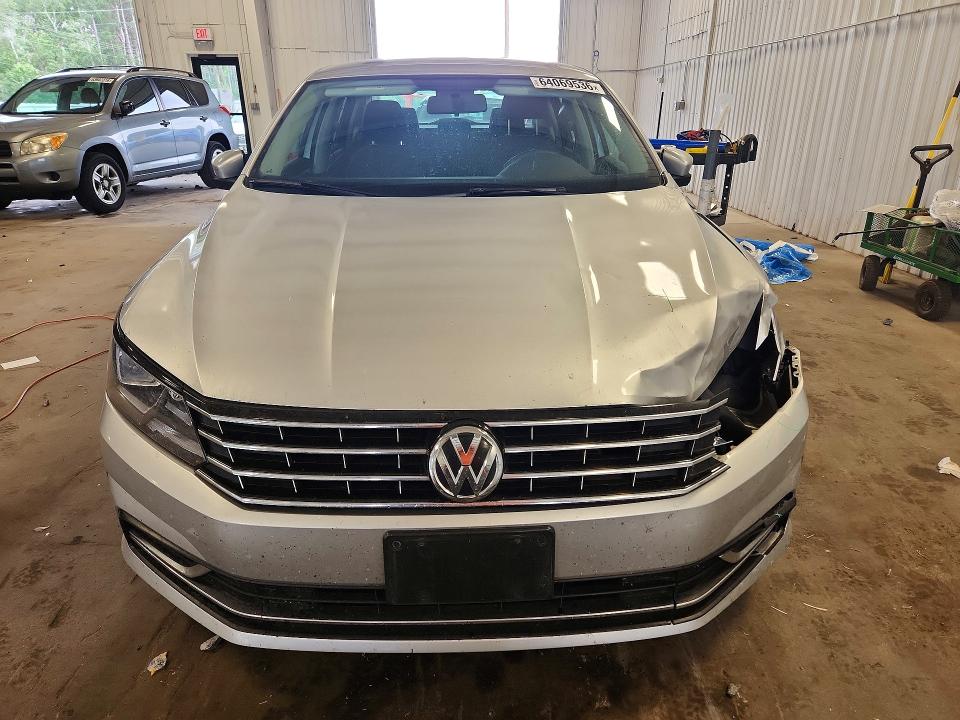 Продаж на аукціоні авто 2016 Volkswagen Passat, vin: 1VWAT7A33GC049762, номер лоту: 64069536