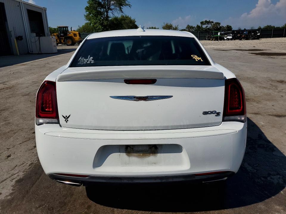 Aukcja sprzedaży 2020 Chrysler 300, vin: 2C3CCABT7LH180826, numer aukcji: 65691196