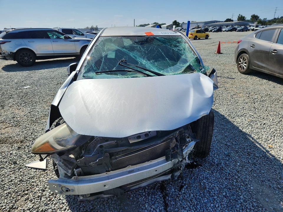 Продаж на аукціоні авто 2015 Toyota Yaris, vin: VNKKTUD34FA032195, номер лоту: 63623986