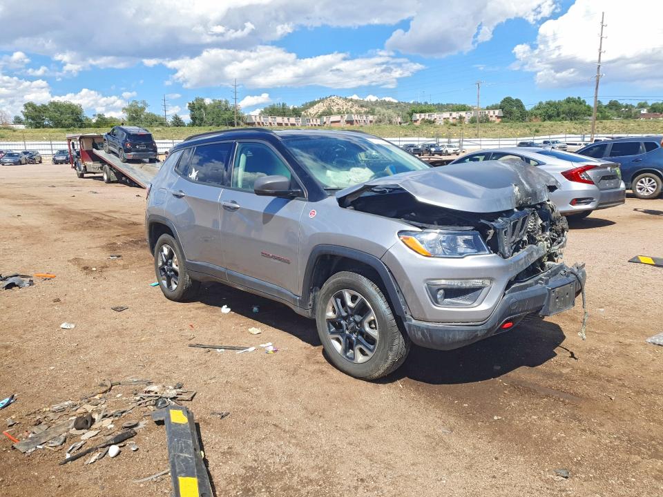 65575516 :رقم المزاد ، 3C4NJDDB8HT635116 vin ، 2017 Jeep Compass مزاد بيع