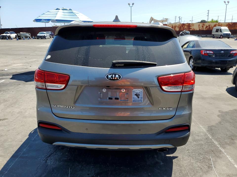 Продажа на аукционе авто 2017 Kia Sorento, vin: 5XYPH4A51HG224232, номер лота: 64516636