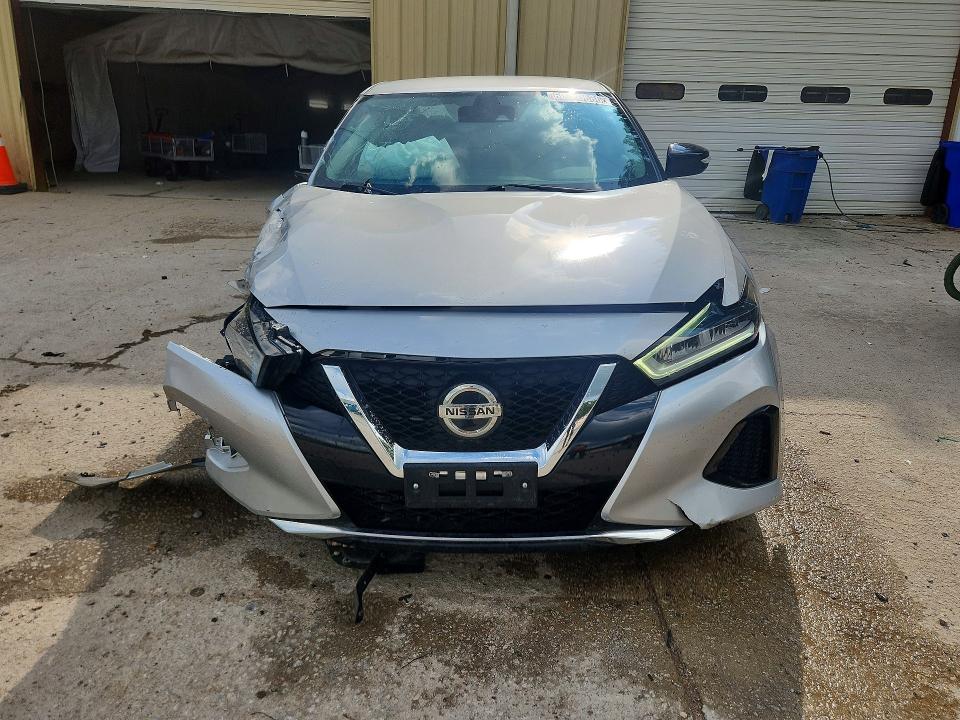 60529686 :رقم المزاد ، 1N4AA6CV6MC507507 vin ، 2021 Nissan Maxima مزاد بيع