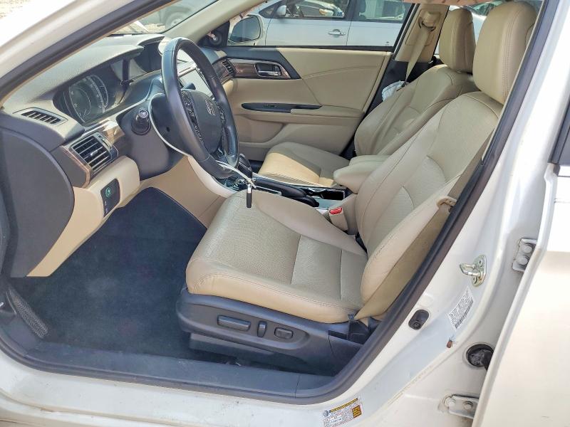 Продажа на аукционе авто 2017 Honda Accord, vin: 1HGCR3F07HA003691, номер лота: 64657766