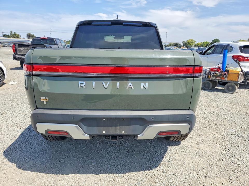 66461126 :رقم المزاد ، 7FCTGAAL1NN004036 vin ، 2022 Rivian R1t مزاد بيع