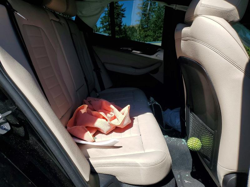 65392536 :رقم المزاد ، 5UXTS1C0XM9E58320 vin ، 2021 Bmw X3 مزاد بيع