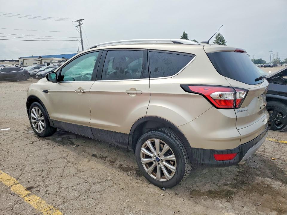 Продажа на аукционе авто 2017 Ford Escape, vin: 1FMCU0JD8HUC64358, номер лота: 64398066