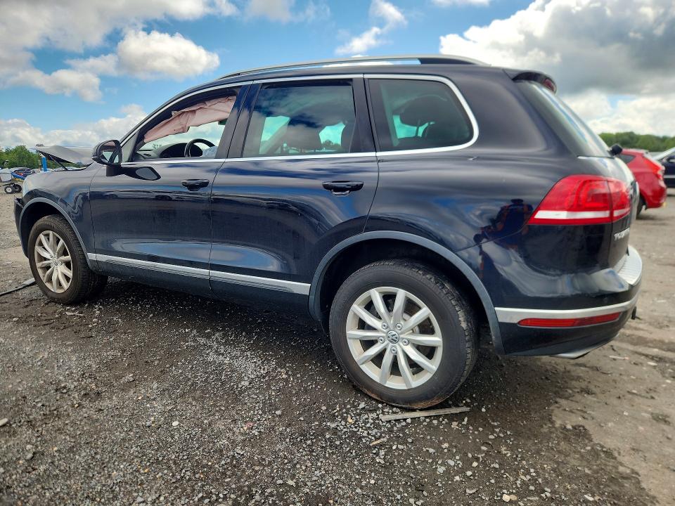 2016 Volkswagen Touareg მანქანა იყიდება აუქციონზე, vin: WVGEF9BPXGD012447, აუქციონის ნომერი: 63898356