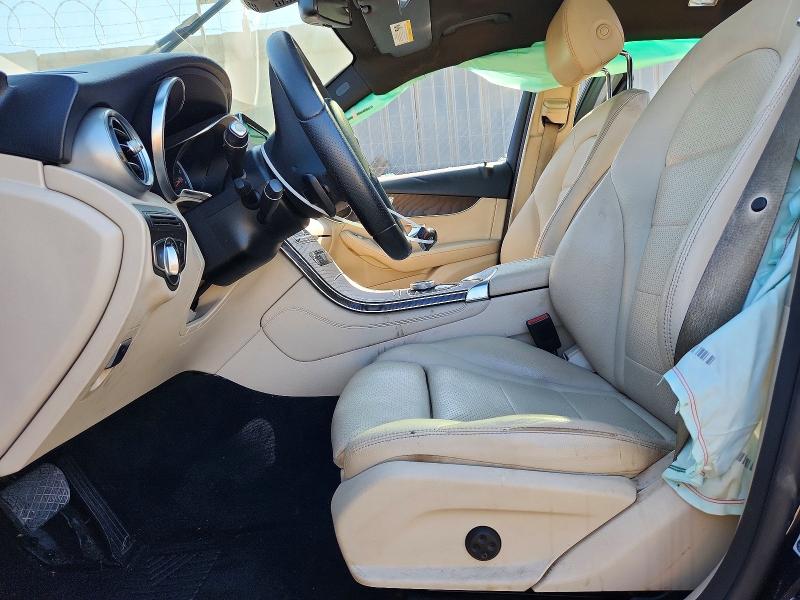 64577756 :رقم المزاد ، WDC0G4JB0JV103887 vin ، 2018 Mercedes-benz Glc مزاد بيع