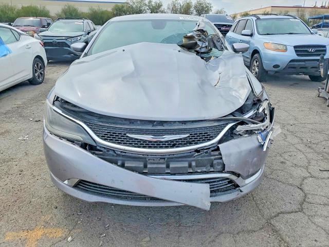 65146336 :رقم المزاد ، 1C3CCCAB3FN564960 vin ، 2015 Chrysler 200 مزاد بيع