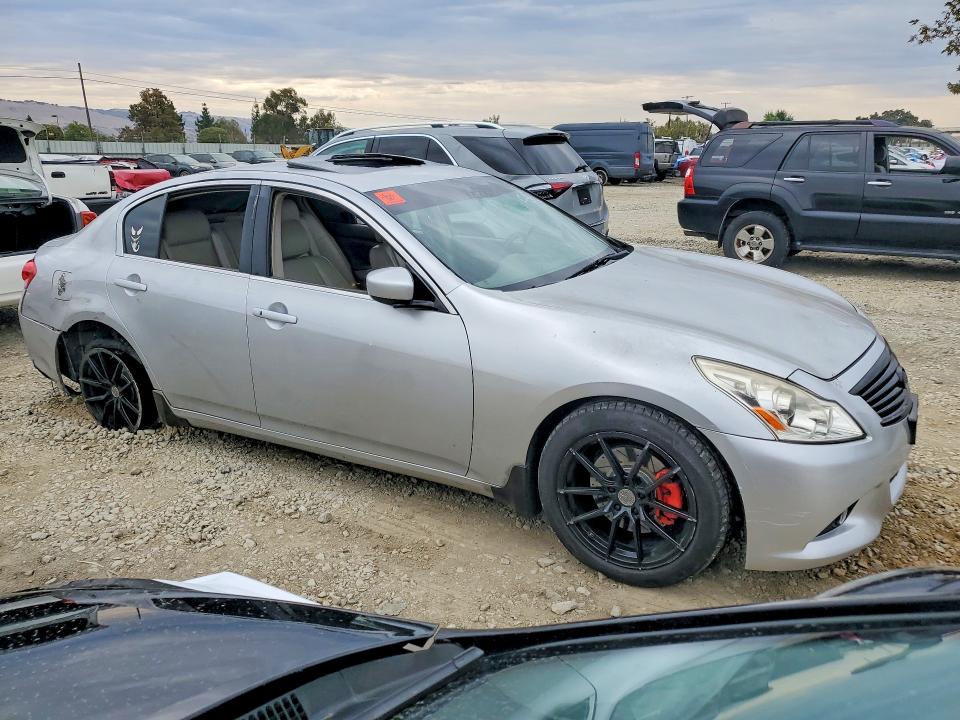 2015 Infiniti Q40 მანქანა იყიდება აუქციონზე, vin: JN1CV6AP9FM502359, აუქციონის ნომერი: 67163776