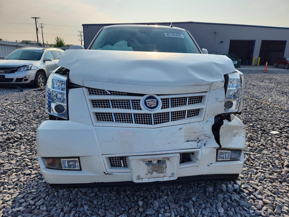 65125426 :رقم المزاد ، 1GYS4CEF9DR353683 vin ، 2013 Cadillac Escalade مزاد بيع