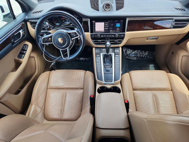 63905646 :رقم المزاد ، WP1AA2A58MLB11972 vin ، 2021 Porsche Macan مزاد بيع