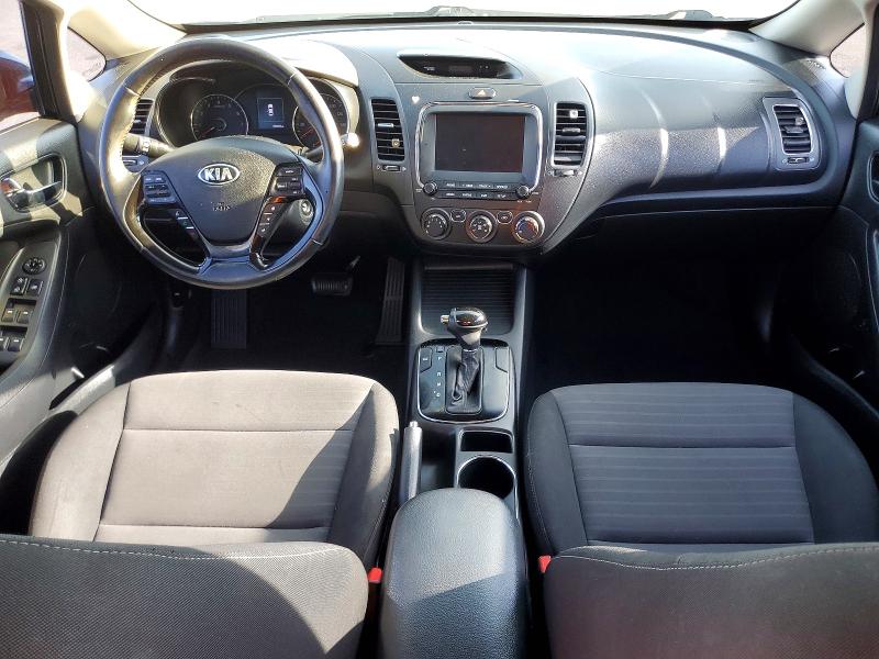64696826 :رقم المزاد ، 3KPFL4A71HE042362 vin ، 2017 Kia Forte مزاد بيع