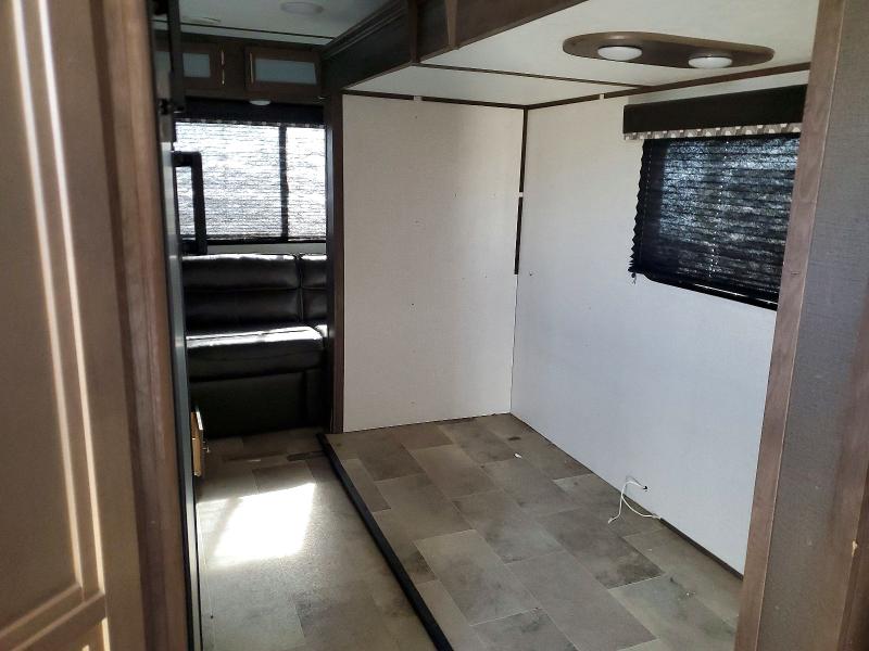 Продаж на аукціоні авто 2021 Keystone Coleman, vin: 4YDT25129MM945562, номер лоту: 64505746