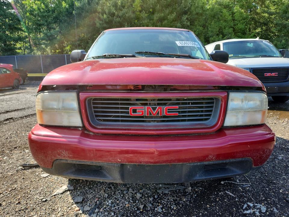 65401596 :رقم المزاد ، 1GTCS1958Y8286284 vin ، 2000 Gmc Sonoma مزاد بيع