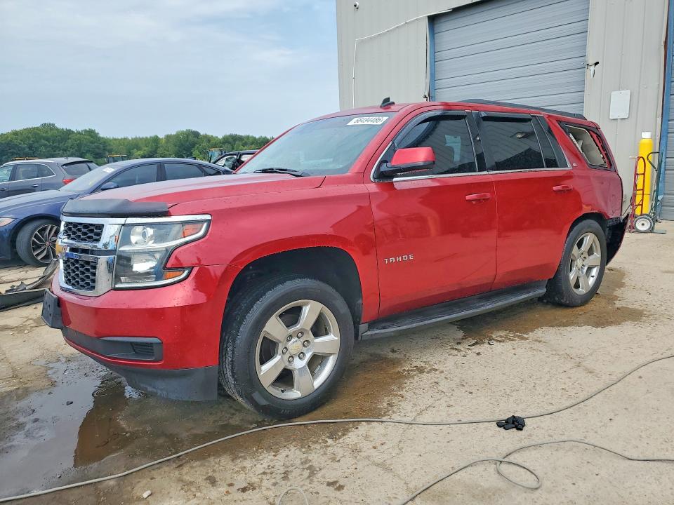 66494486 :رقم المزاد ، 1GNSCBKC4FR173602 vin ، 2015 Chevrolet Tahoe مزاد بيع