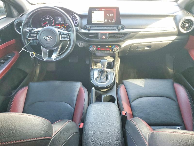 2020 Kia Forte მანქანა იყიდება აუქციონზე, vin: 3KPF54AD1LE211675, აუქციონის ნომერი: 65344516