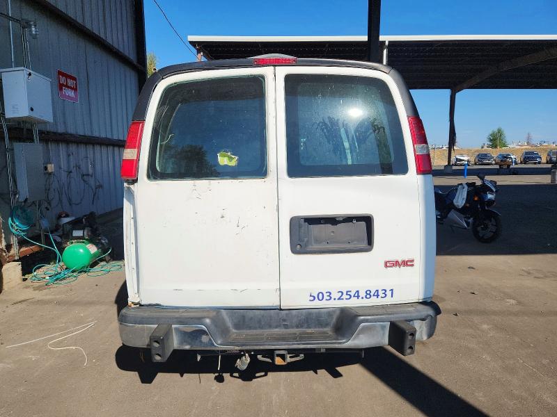 65236296 :رقم المزاد ، 1GTW7FCF4F1900413 vin ، 2015 Gmc Savana مزاد بيع