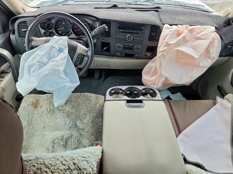 67268556 :رقم المزاد ، 3GCPCSE03BG379522 vin ، 2011 Chevrolet Silverado مزاد بيع