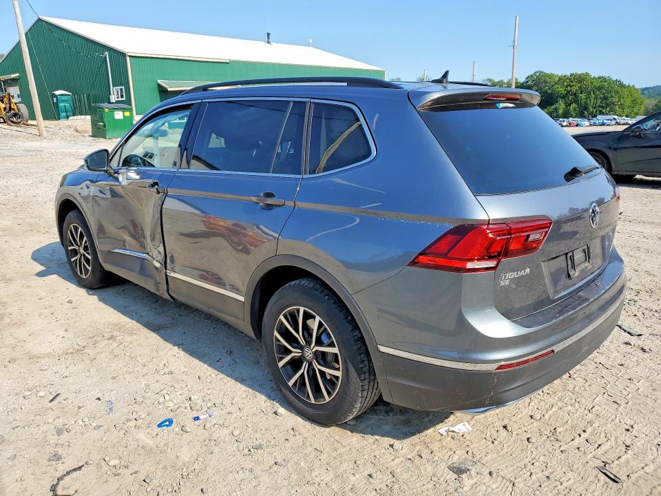 64862806 :رقم المزاد ، 3VV2B7AX8MM135030 vin ، 2021 Volkswagen Tiguan مزاد بيع
