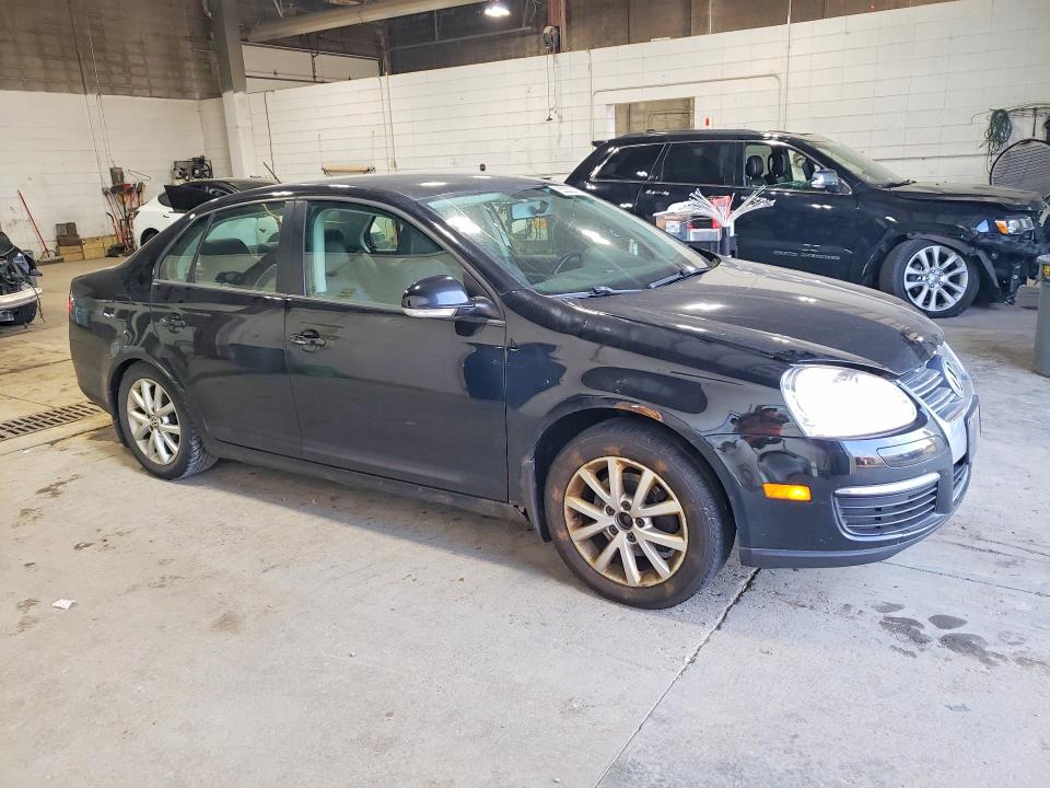 Продажа на аукционе авто 2010 Volkswagen Jetta, vin: 3VWAX7AJ5AM117214, номер лота: 65332076