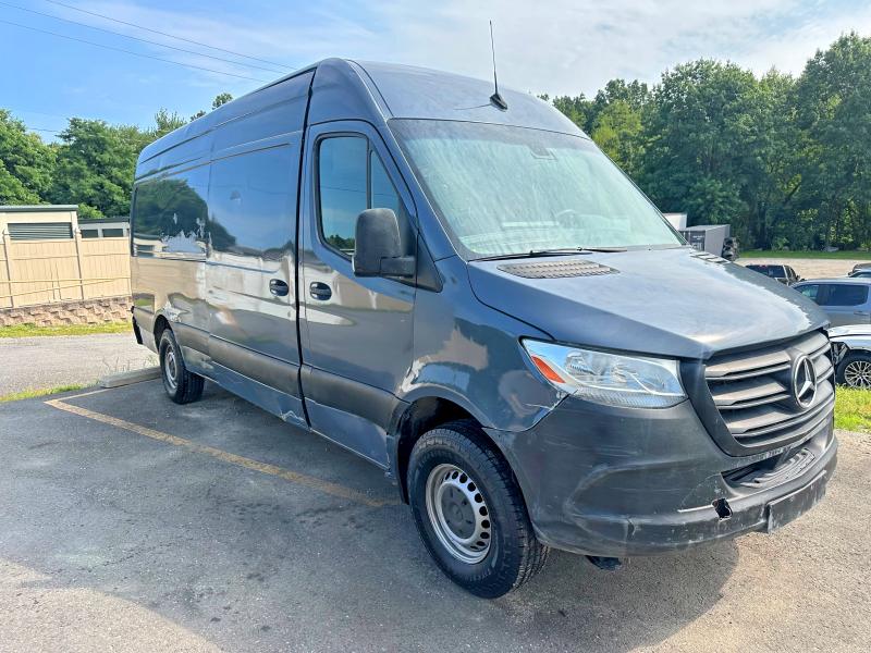 62896616 :رقم المزاد ، WD4PF1CD4KT012340 vin ، 2019 Mercedes-benz Sprinter مزاد بيع