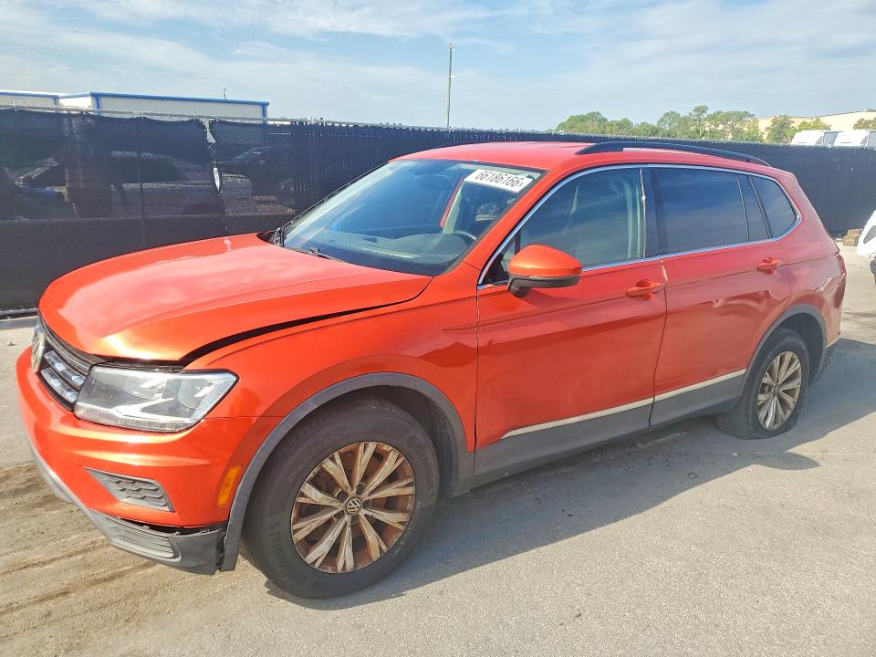 Продажа на аукционе авто 2018 Volkswagen Tiguan, vin: 3VV3B7AXXJM184374, номер лота: 66186166