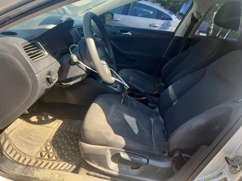 63650196 :رقم المزاد ، 3VW2K7AJ0BM376066 vin ، 2011 Volkswagen Jetta مزاد بيع