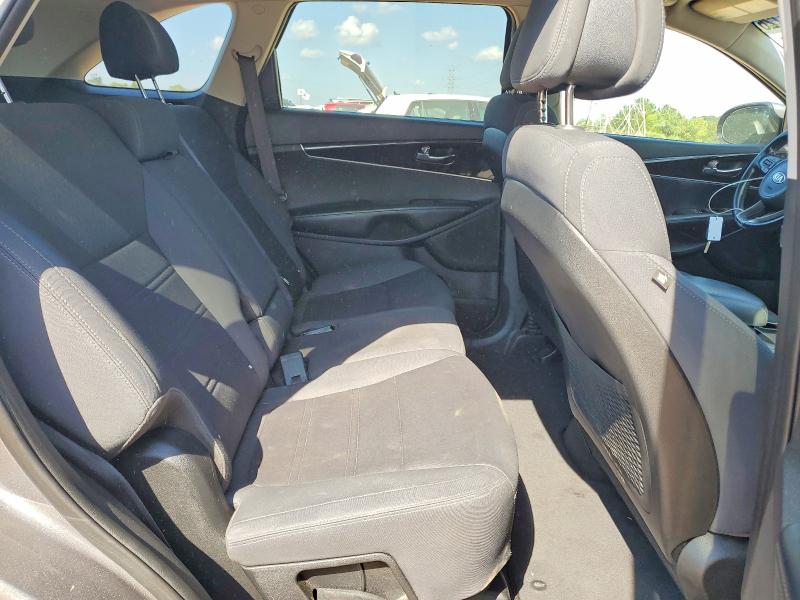 65369726 :رقم المزاد ، 5XYPG4A3XGG167917 vin ، 2016 Kia Sorento مزاد بيع
