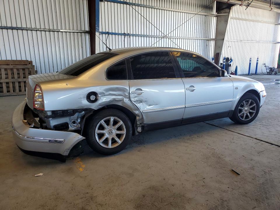2004 Volkswagen Passat მანქანა იყიდება აუქციონზე, vin: WVWPD63BX4P143148, აუქციონის ნომერი: 64181476