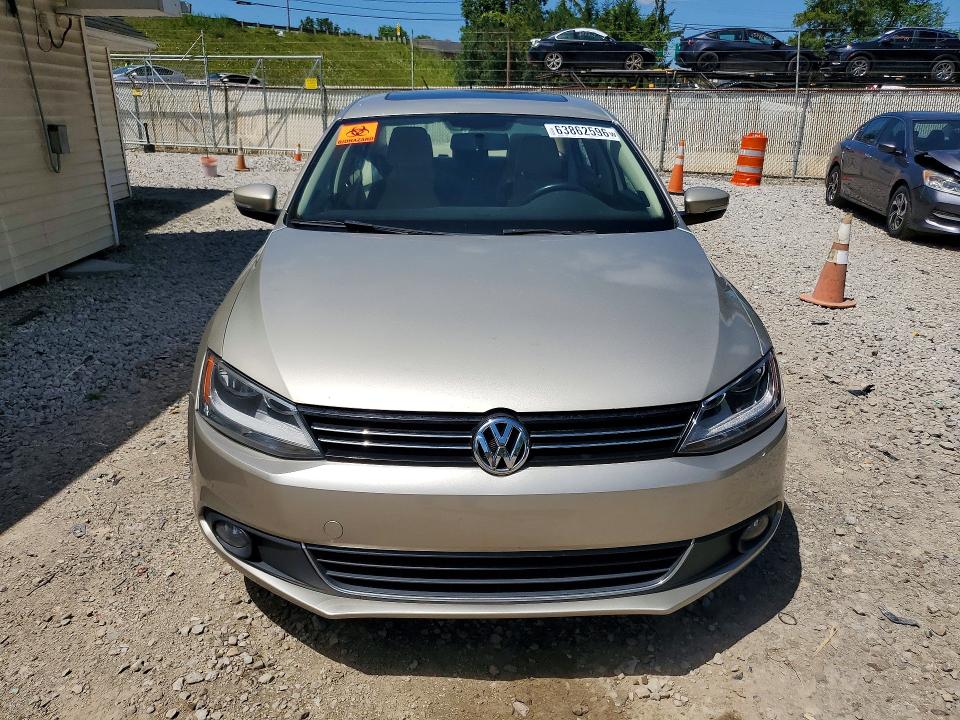 Продаж на аукціоні авто 2014 Volkswagen Jetta, vin: 3VWL07AJ6EM292820, номер лоту: 63862596